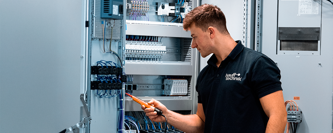 Mechatroniker (w/m/d) für Betriebsmittel, 1. Bild